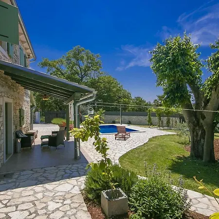 Holiday home Ambrogino