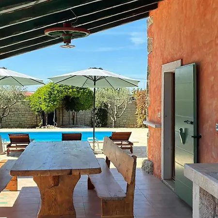 Ambrogino Holiday home *